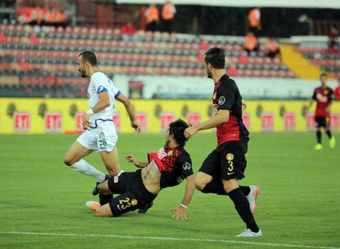 Eskişehirspor-Rizespor Maç Fotoğrafları 5