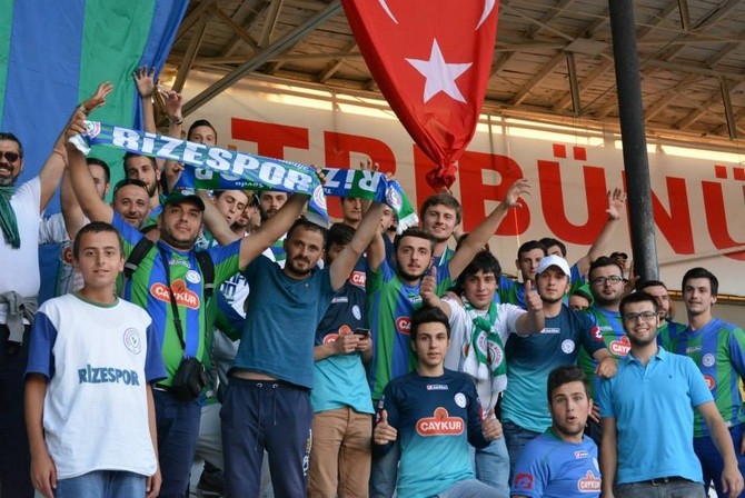 Eskişehirspor-Rizespor Maç Fotoğrafları 6
