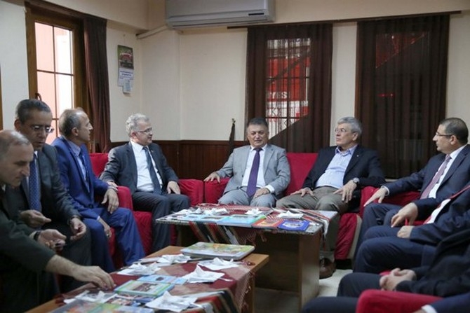 Bakan İpek, Rize’de Bayram Ziyaretinde 26