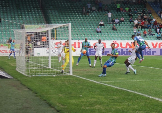 Rizespor - Bursaspor Maç Fotoğrafları 12