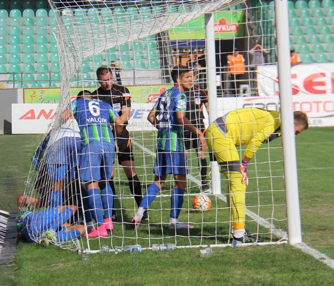 Rizespor - Bursaspor Maç Fotoğrafları 16