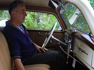 Rizeli Türüt, Klasik Arabasıyla Stres Atıyor