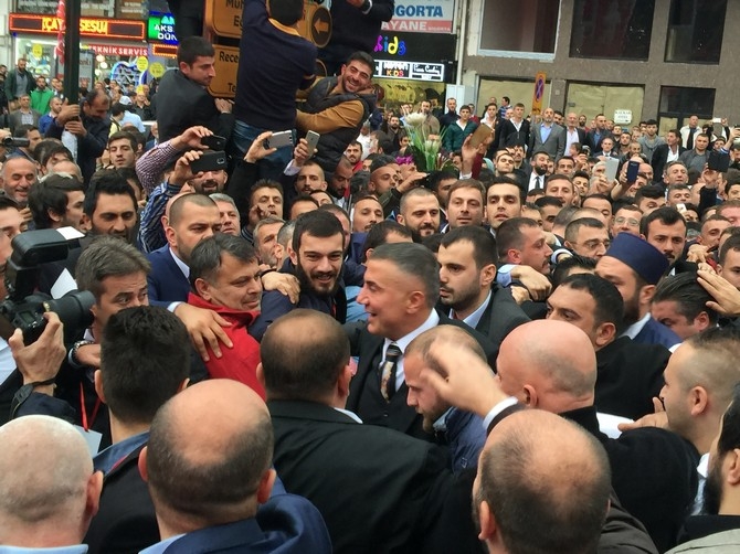 Rize, Sedat Peker'i Bağrına Bastı 142