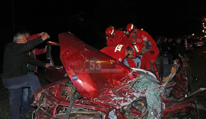 Rize'de Trafik Kazası: 2 Ölü, 5 Yaralı 8