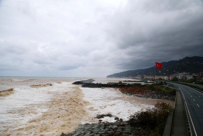 Rize'de Şiddetli Yağış 6