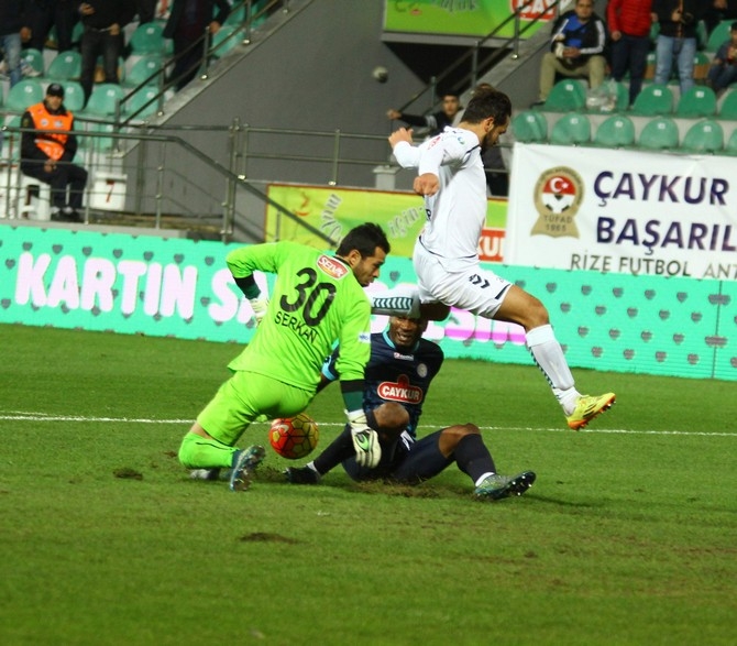 Rizespor-Konyaspor Maçı Fotoğrafları 20