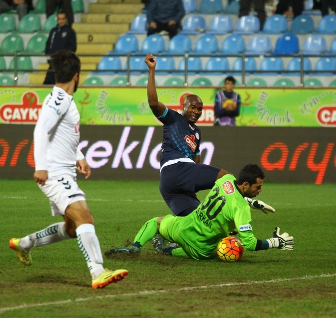 Rizespor-Konyaspor Maçı Fotoğrafları 21