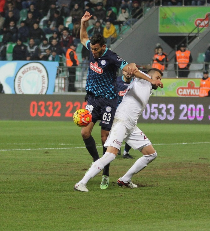 Rizespor - Trabzonspor Maçı Fotoğrafları 16