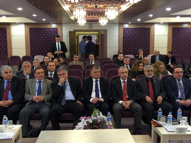 Rize'de 5. Kariyer Günleri Sertifika Töreni 1