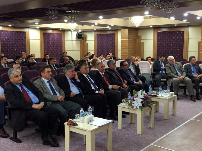 Rize'de 5. Kariyer Günleri Sertifika Töreni 14