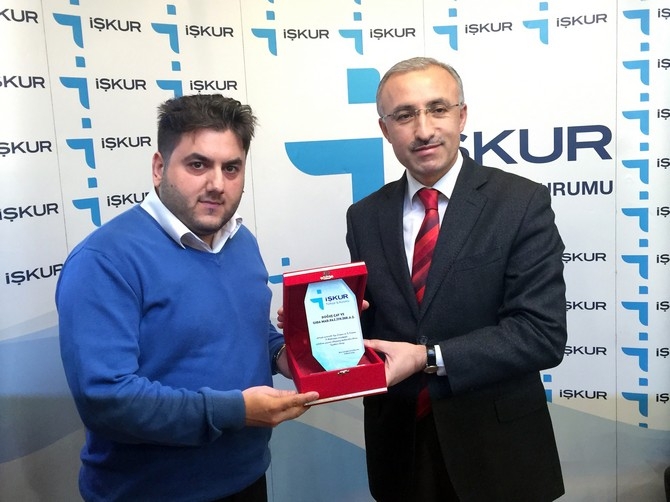 Rize'de 5. Kariyer Günleri Sertifika Töreni 23