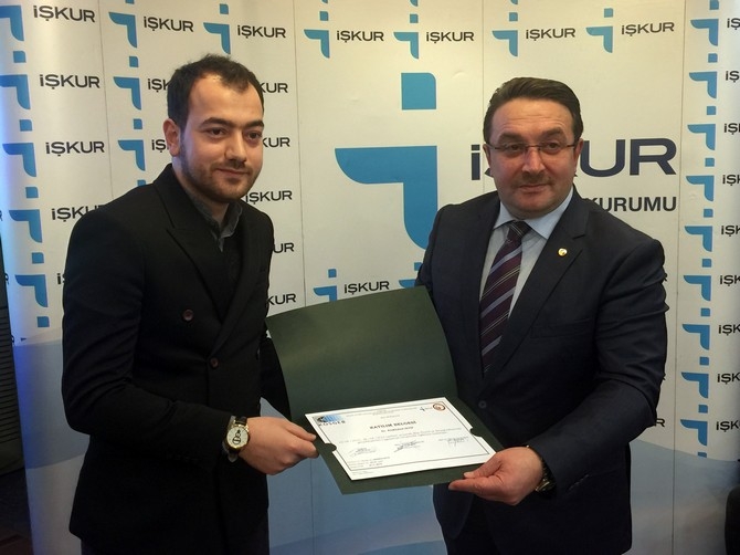 Rize'de 5. Kariyer Günleri Sertifika Töreni 29