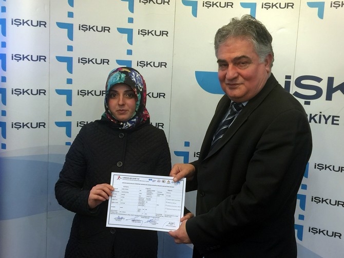 Rize'de 5. Kariyer Günleri Sertifika Töreni 38