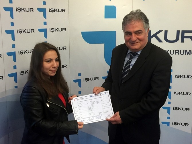 Rize'de 5. Kariyer Günleri Sertifika Töreni 40