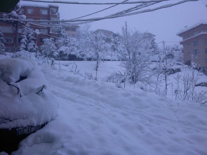 Rize'de Kar Yağışı Etkisini Sürdürüyor 41
