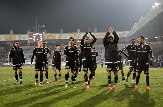 Rizespor-Beşiktaş Maç Fotoğrafları 111