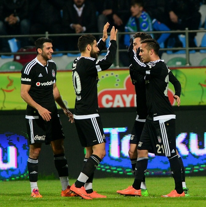 Rizespor-Beşiktaş Maç Fotoğrafları 60