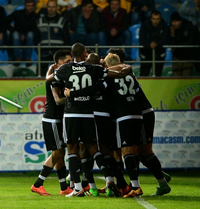 Rizespor-Beşiktaş Maç Fotoğrafları 62