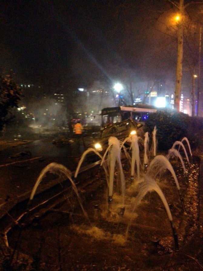 Ankara'da şiddetli patlama! 27 ölü, 75 yaralı 2