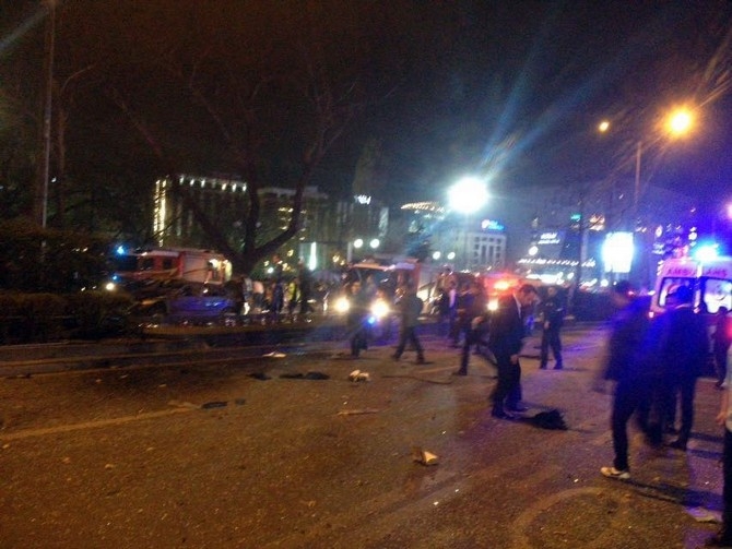 Ankara'da şiddetli patlama! 27 ölü, 75 yaralı 3