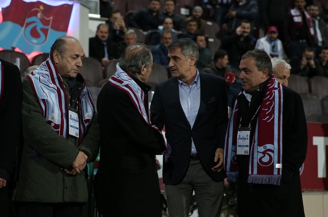 Trabzonspor - Beşiktaş Maçında "teröre lanet olsun #anKARA" 18