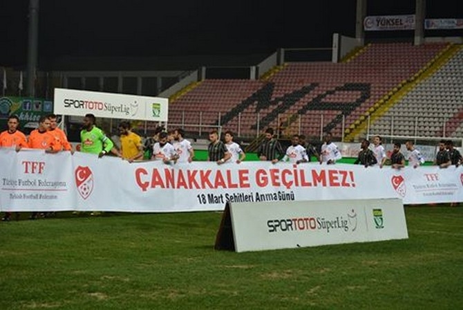 Akhisar Belediyespor-Rizespor maç Fotoğrafları 1