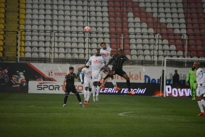 Akhisar Belediyespor-Rizespor maç Fotoğrafları 11