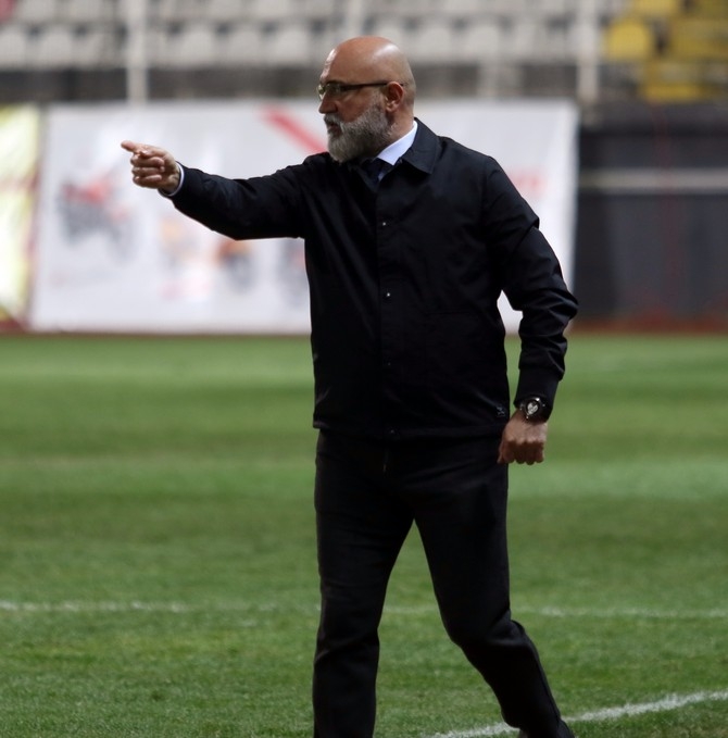Akhisar Belediyespor-Rizespor maç Fotoğrafları 17