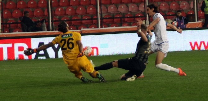 Akhisar Belediyespor-Rizespor maç Fotoğrafları 49