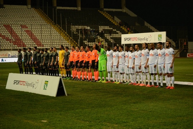 Akhisar Belediyespor-Rizespor maç Fotoğrafları 5