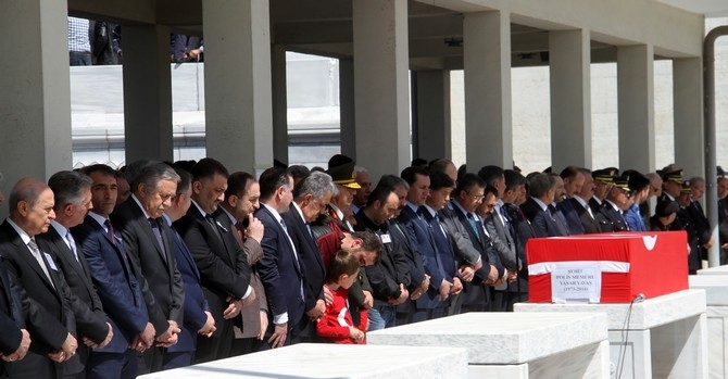 Rizeli Özel Harekat Polisi Yaşar, Son Yolculuğuna Uğurlandı 7