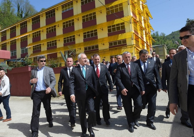 CHP Genel Başkanı Kılıçdaroğlu Rize’de 15