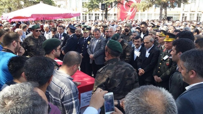 Şehit Özel Hareket Polisi İnan, Son Yolculuğuna Uğurlandı 1