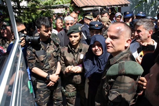 Şehit Özel Hareket Polisi İnan, Son Yolculuğuna Uğurlandı 27