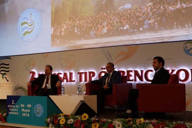 RTEÜ’de 2. Ulusal Tıp Öğrenci Kongresi Düzenlendi 37