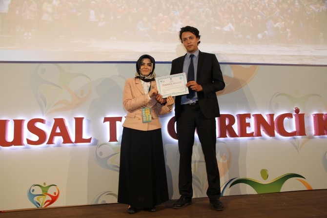 RTEÜ’de 2. Ulusal Tıp Öğrenci Kongresi Düzenlendi 38