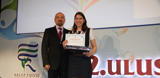 RTEÜ’de 2. Ulusal Tıp Öğrenci Kongresi Düzenlendi 42