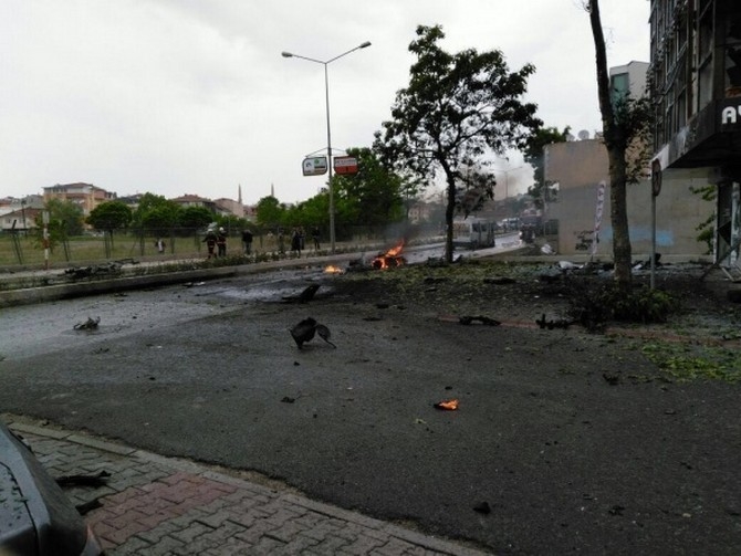 İstanbul'da askeri kışla yakınında patlama 10