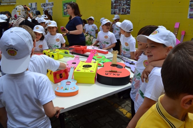 Doğuş Çay İlkokulu'nda Bilim Şenliğinde Renkli Görüntüler 31