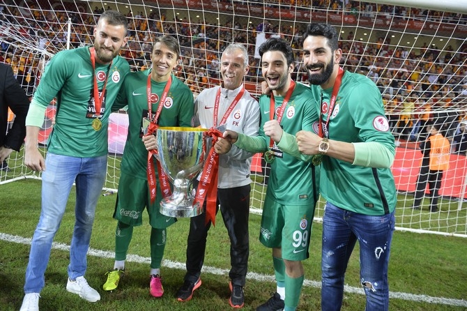 Galatasaray kupasını törenle aldı 11