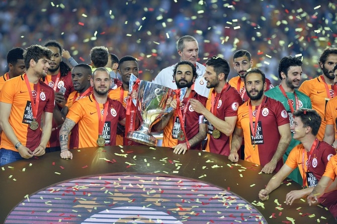 Galatasaray kupasını törenle aldı 27