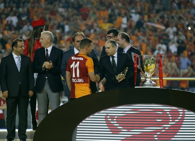 Galatasaray kupasını törenle aldı 6
