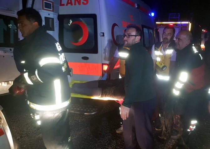 Yozgat'ta Yolcu Otobüsü Devrildi: 3 Ölü, 30 Yaralı 6