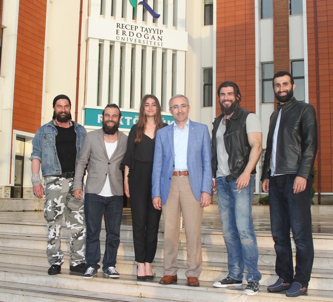 RTEÜ Öğrencileri "Diriliş Ertuğrul" Oyuncularıyla Buluştu 27