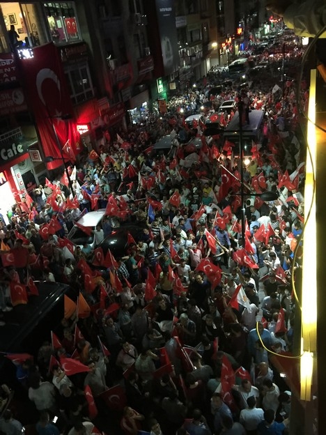 Rize'de Tek Ses! Rizeli Uyuma Devletine Sahip Çık Sesleri... 15