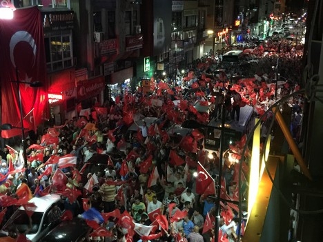 Rize'de Tek Ses! Rizeli Uyuma Devletine Sahip Çık Sesleri... 16