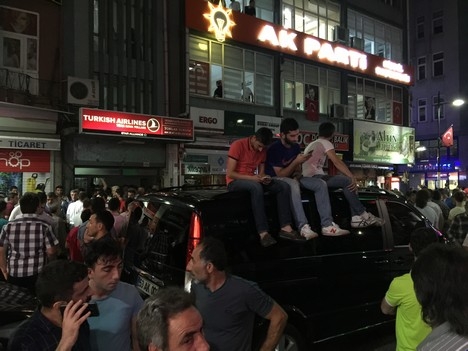 Rize'de Tek Ses! Rizeli Uyuma Devletine Sahip Çık Sesleri... 18