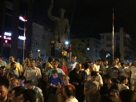 Rize'de Tek Ses! Rizeli Uyuma Devletine Sahip Çık Sesleri... 27