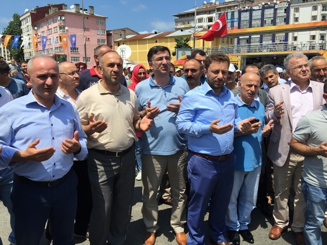 Rize’de Milli İrade Nöbeti Devam Ediyor‏ 16