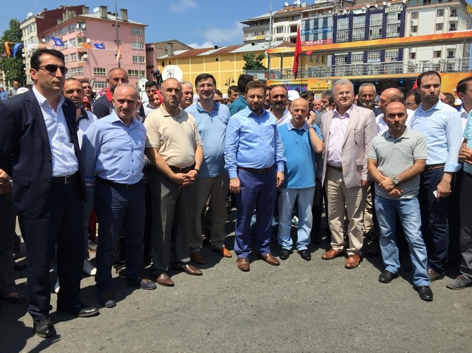 Rize’de Milli İrade Nöbeti Devam Ediyor‏ 17